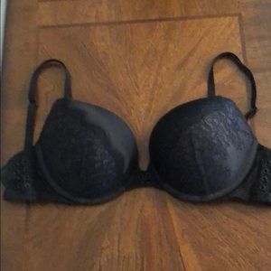 Victoria’s Secret very sexy push-up black 34C bra